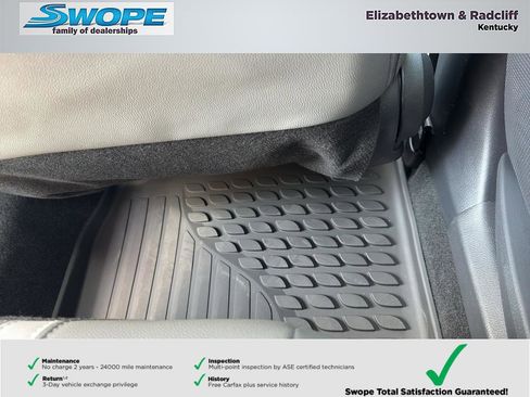 New 2026 Toyota Camry SE image 17