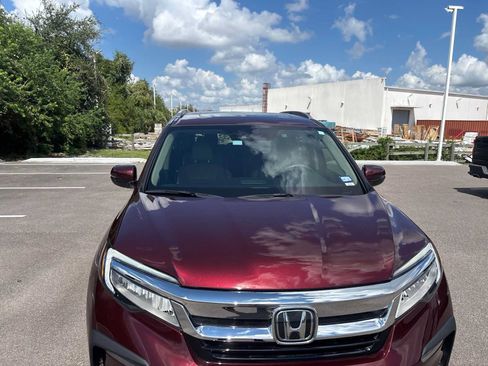 Used 2021 Honda Pilot Touring image 5