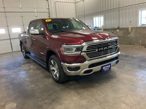 Used 2021 RAM 1500 Laramie AWD/4WD image 6