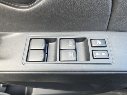 New 2026 Nissan Frontier S image 25