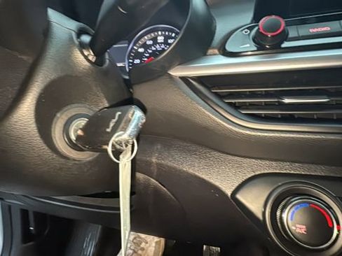 Used 2024 Kia Forte LXS image 15