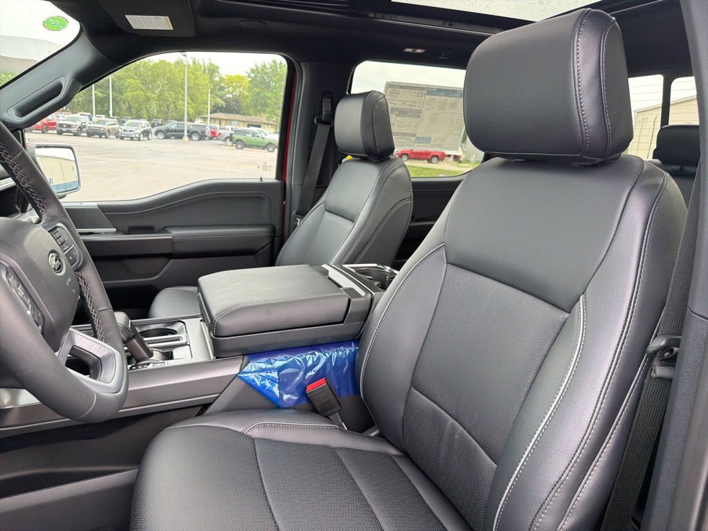 New 2026 Ford F150 Lariat w/ Equipment Group 502A High AWD/4WD image 9