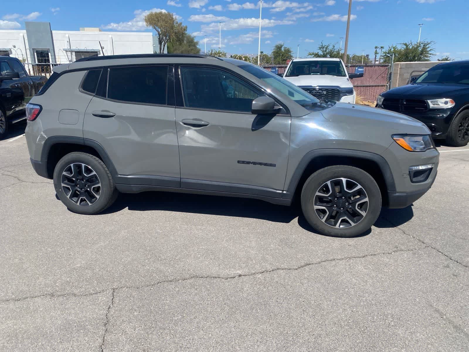 Used 2019 Jeep Compass Sport AWD/4WD image 4
