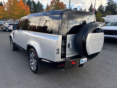 Used 2024 Land Rover Defender 130 X image 7