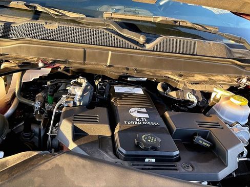 Used 2024 RAM 3500 Big Horn w/ Sport Appearance Package image 30