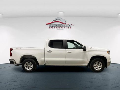 Used 2025 Chevrolet Silverado 1500 LT AWD/4WD image 22