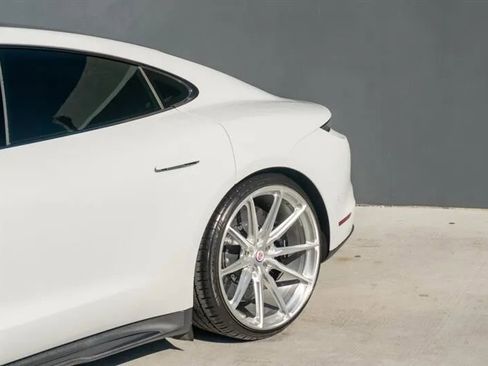 Used 2020 Porsche Taycan Turbo S image 27