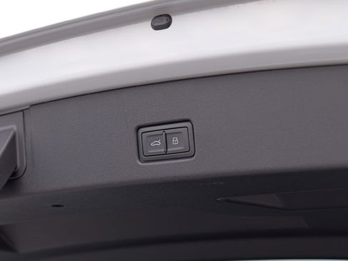 New 2026 Audi Q4 e-tron Premium Plus image 34