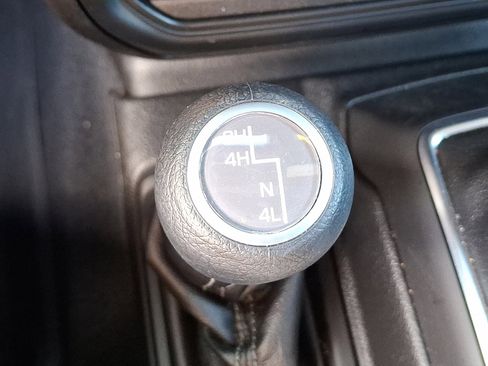 Certified 2025 Jeep Wrangler Sport image 24