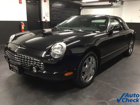 Used 2002 Ford Thunderbird image 5