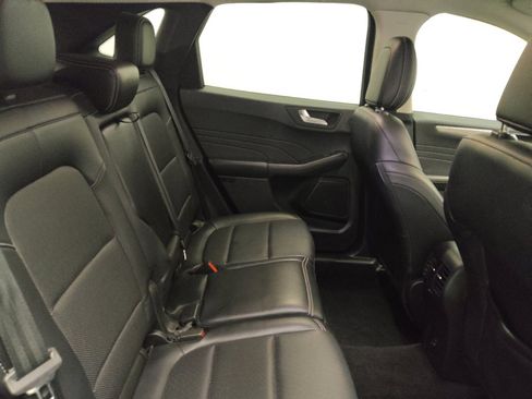 Used 2021 Ford Escape SEL w/ Technology Package image 19