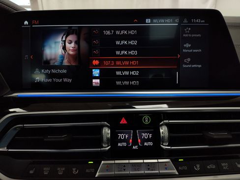 Used 2021 BMW X5 xDrive40i w/ Premium Package 2 image 22