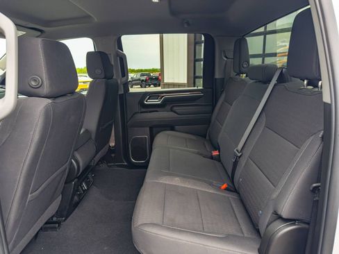 Used 2026 Chevrolet Silverado 2500 LT AWD/4WD image 8