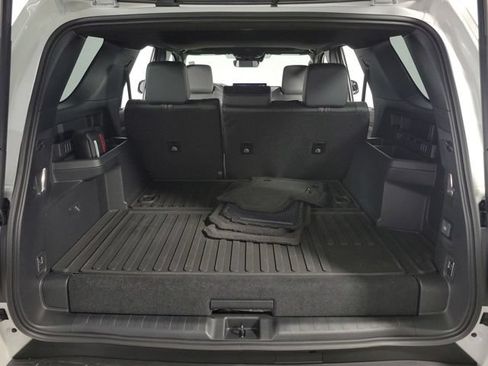 Used 2026 Toyota 4Runner Limited AWD/4WD image 28