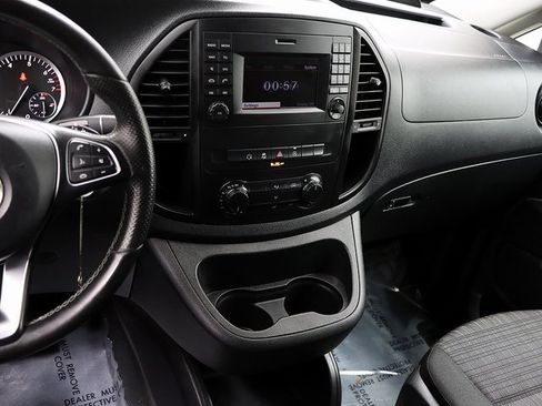 Used 2019 Mercedes-Benz Metris image 12