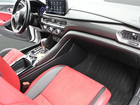 Used 2023 Acura Integra A-Spec image 17