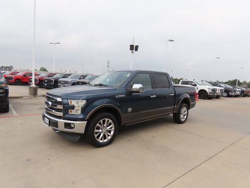 Used 2015 Ford F150 King Ranch w/ Equipment Group 601A Luxury AWD/4WD image 2