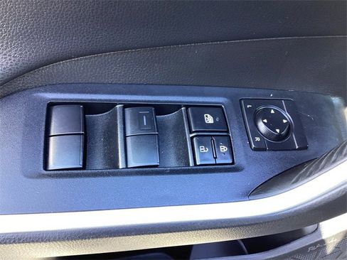 Used 2021 Toyota RAV4 Adventure image 27