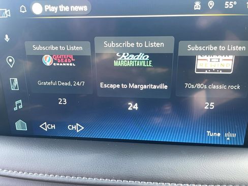 Used 2024 Chevrolet Tahoe Z71 w/ Luxury Package image 24