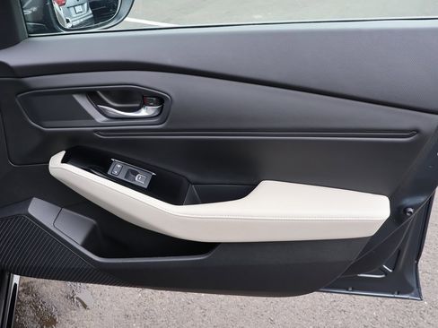 Certified 2023 Honda Accord Touring image 11