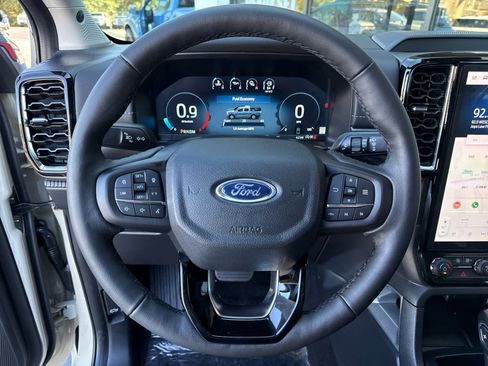 New 2025 Ford Ranger Lariat image 8