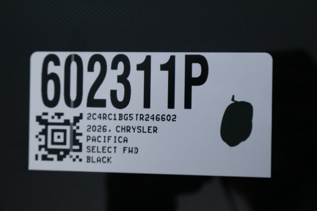 Used 2026 Chrysler Pacifica Select FWD image 43