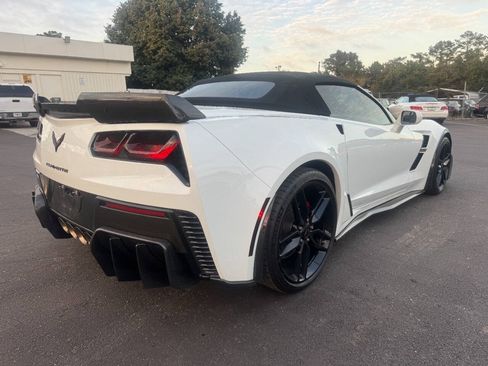 Used 2019 Chevrolet Corvette Grand Sport w/ Carbon Flash Badge Package RWD image 5
