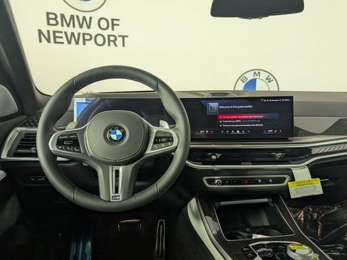 New 2026 BMW X5 M60i AWD/4WD image 18