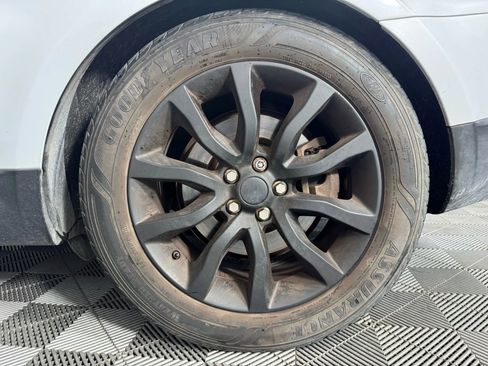 Used 2017 Land Rover Range Rover Sport HSE image 49