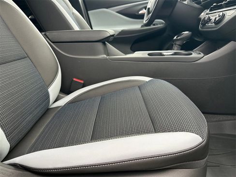 New 2025 Buick Envista Preferred w/ Convenience I Package image 14