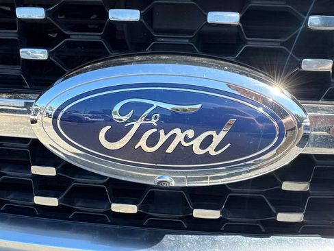 Used 2021 Ford F150 Platinum w/ Equipment Group 701A High AWD/4WD image 30