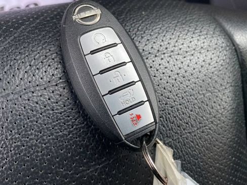 Used 2023 Nissan Murano SL AWD/4WD image 24