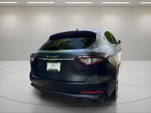 Used 2020 Maserati Levante AWD/4WD image 13