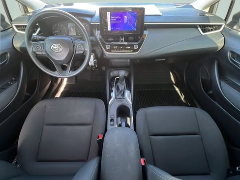 Used 2025 Toyota Corolla LE FWD image 13