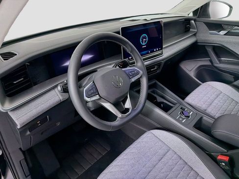 New 2026 Volkswagen Tiguan S AWD/4WD image 9