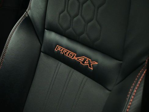 Used 2024 Nissan Frontier PRO-4X w/ Pro Premium Package image 22