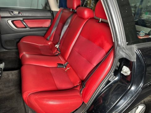 Used 2005 Subaru Outback 2.5i image 22