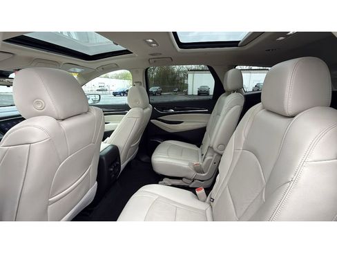 Used 2023 Buick Enclave Premium w/ Experience Buick Package AWD/4WD image 33