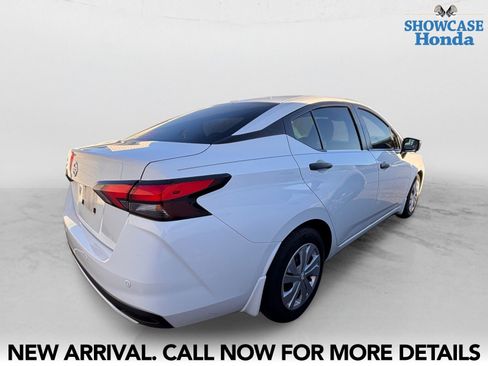 Used 2020 Nissan Versa S FWD image 5