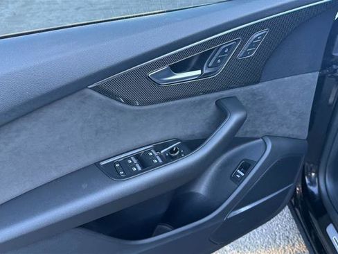 Used 2021 Audi SQ8 Premium Plus w/ SQ8 Black Optic Package image 34