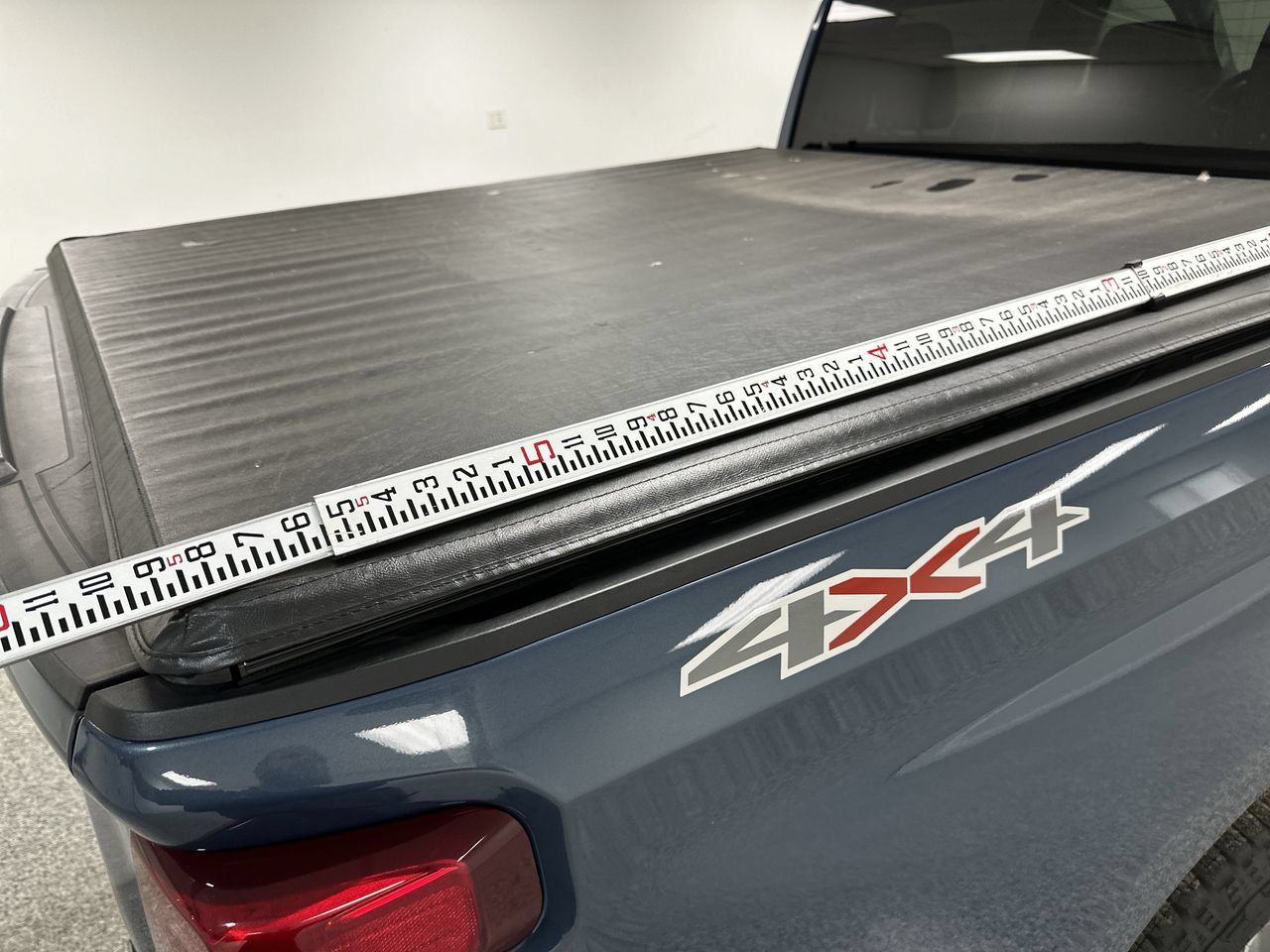 Used 2024 Chevrolet Silverado 1500 LT AWD/4WD image 30