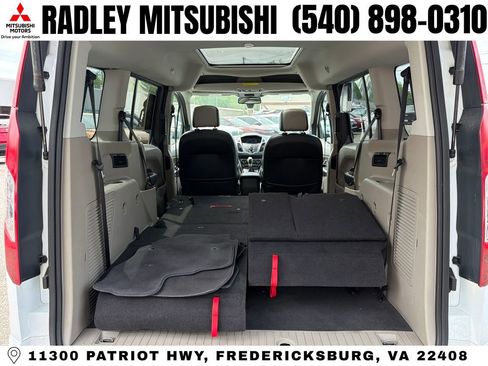 Used 2015 Ford Transit Connect Titanium image 10
