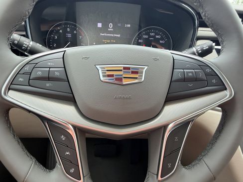 New 2026 Cadillac XT5 Premium Luxury w/ Driver Assist Package FWD image 31