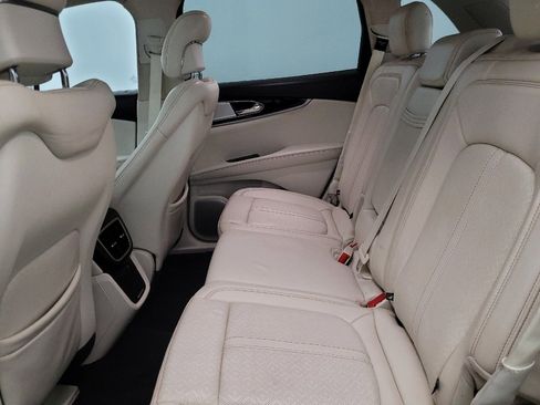 Used 2018 Lincoln MKX Black Label w/ Enhanced Security Package image 18