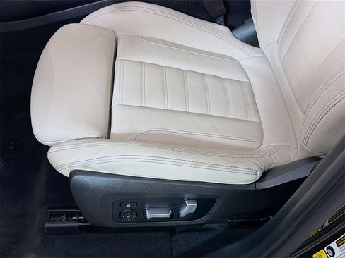 Used 2019 BMW X3 xDrive30i w/ Premium Package image 23