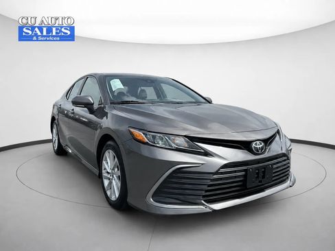 Used 2021 Toyota Camry LE FWD image 1