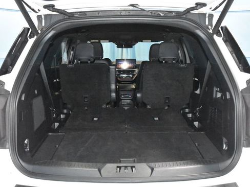 Used 2025 Ford Explorer ST-Line image 30