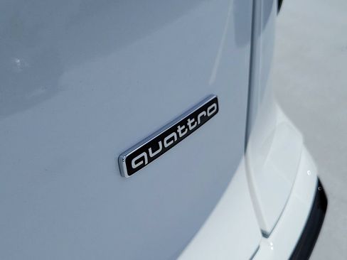 New 2026 Audi Q3 quattro 2.0T AWD/4WD image 6