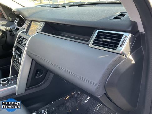 Used 2019 Land Rover Discovery Sport SE image 67