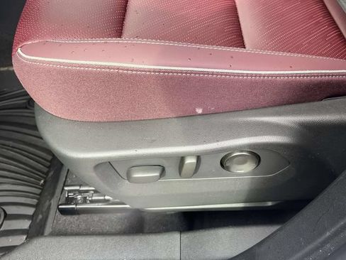 Used 2026 Buick Envision Sport Touring AWD/4WD image 22